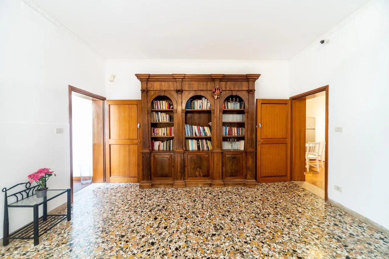 Apartament Dimora De Le Romite Wenecja