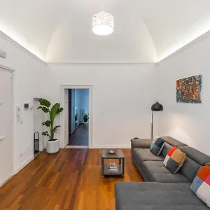 Casa Dei Visionari , Bari Włochy